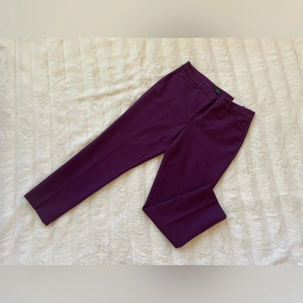 White House Black Market Pants. - Picture 3 of 8